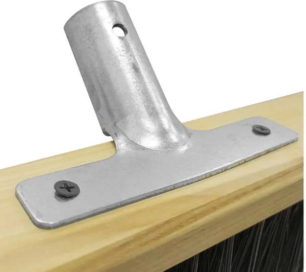 Щётка деревянная для улицы 600мм с резьбой и металлическим креплением PATTERN (600720); УТ-00000044