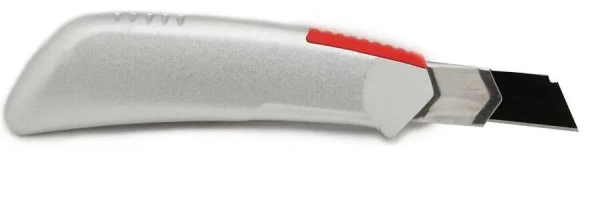 Нож с сегментированным лезвием 18 мм металлический корпус VIRA 831309; УТ-00000306