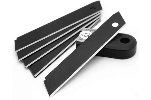 Лезвия для ножей сегментированные воронённые 18 мм 10 шт. RAGE 831500; УТ-00000302
